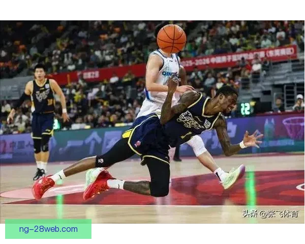 广厦胜青岛韦瑟斯庞31分空砍